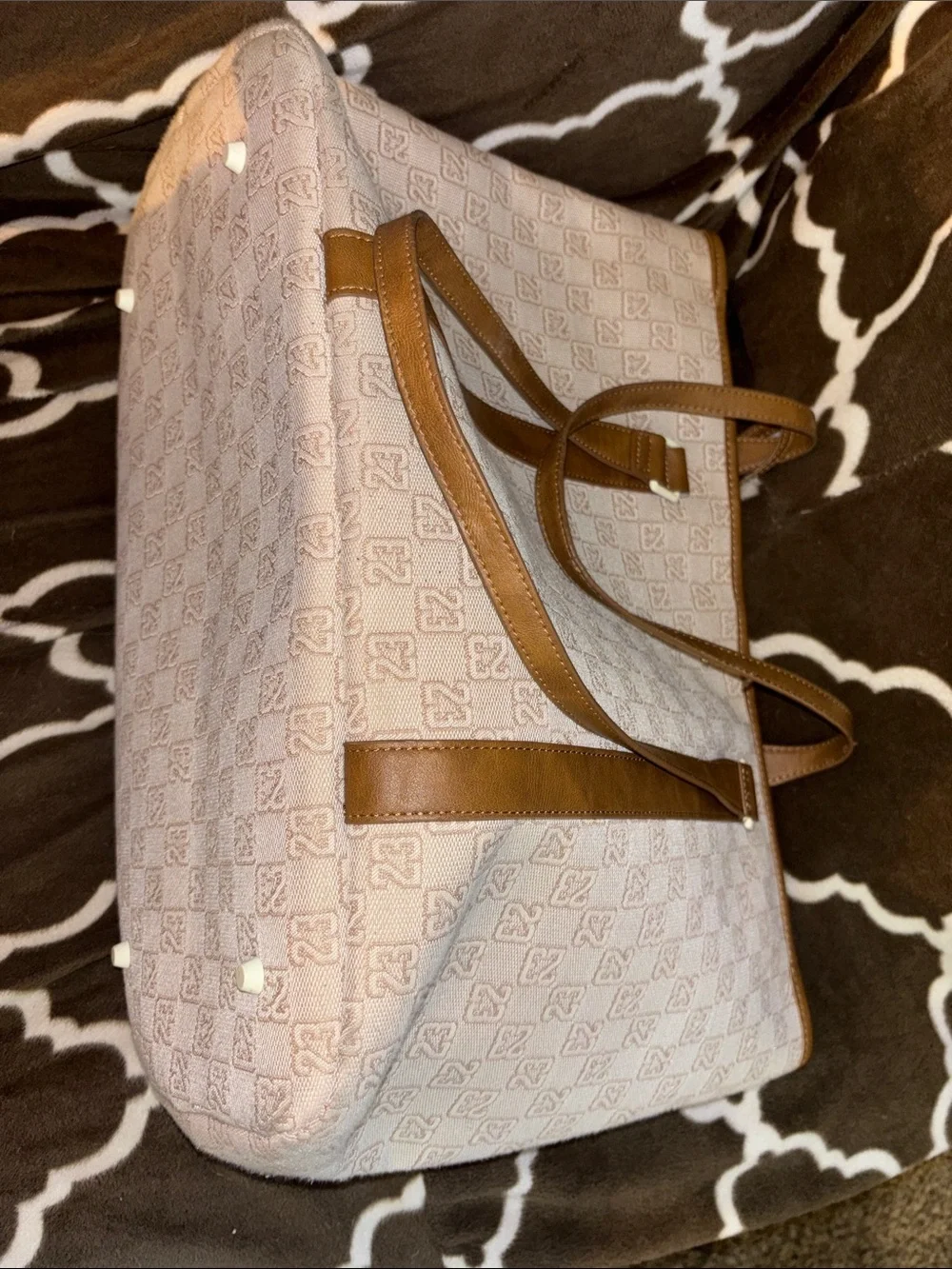 Jordan Tan & Cream Carry-On Tote with Logo Patch and Luggage Tag